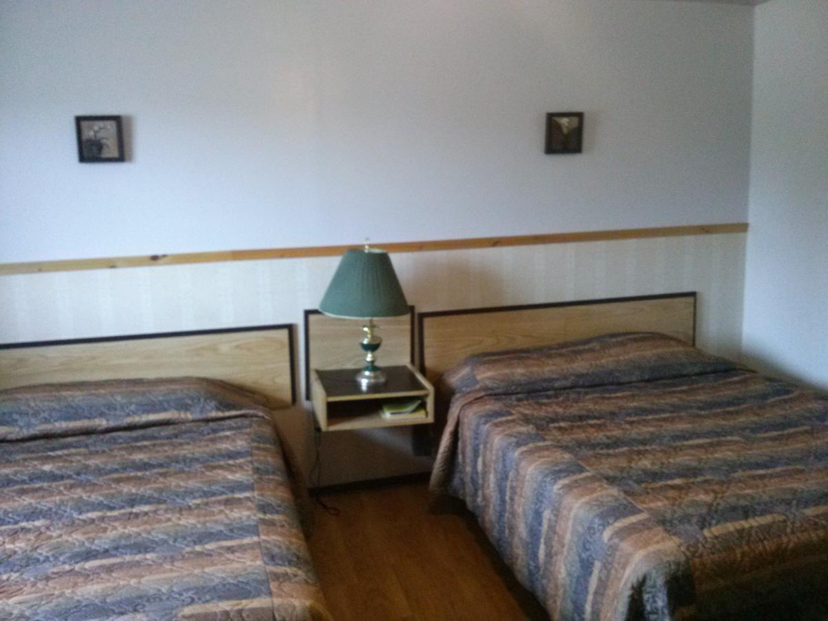 Moosomin Motel Extérieur photo