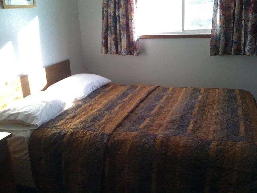 Moosomin Motel Extérieur photo