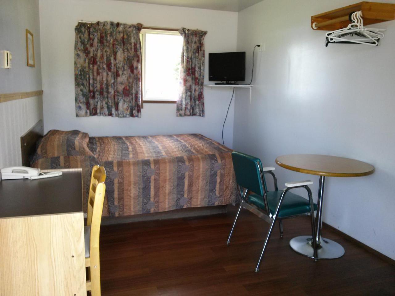 Moosomin Motel Extérieur photo
