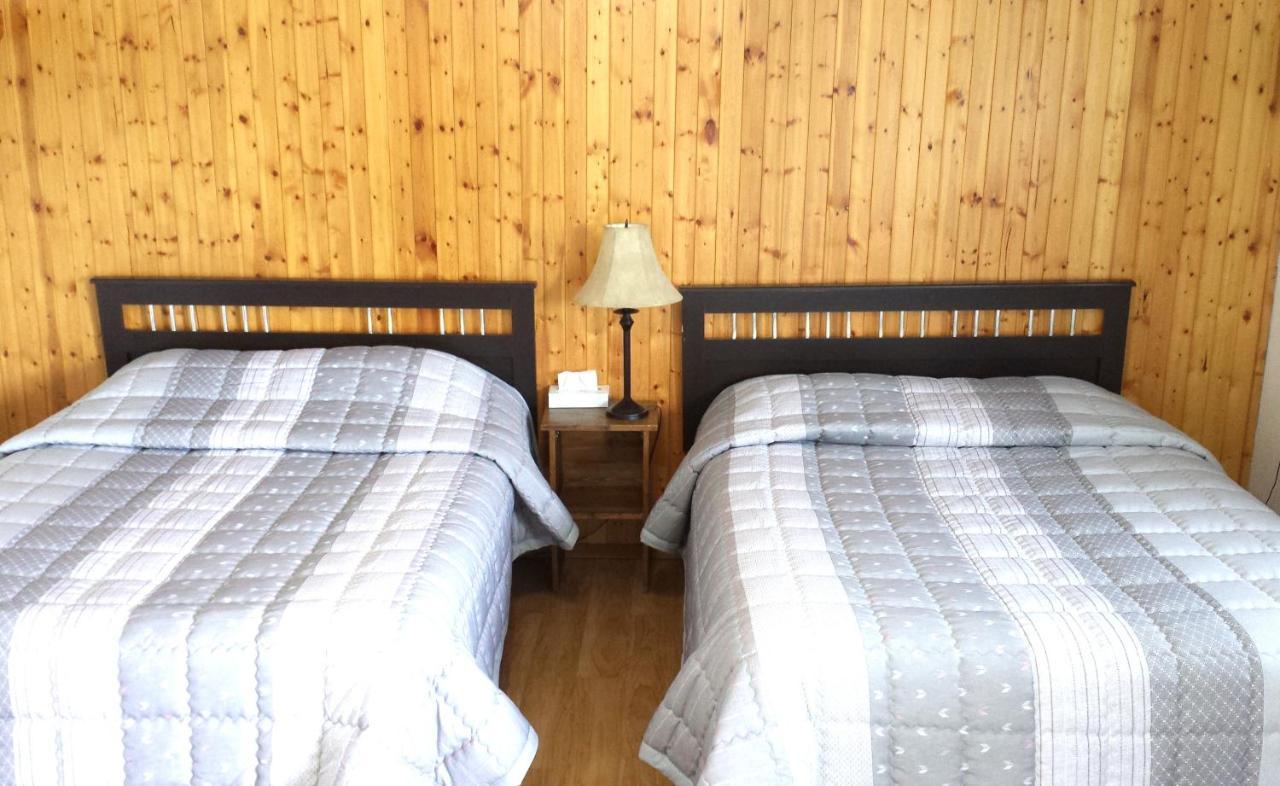 Moosomin Motel Extérieur photo