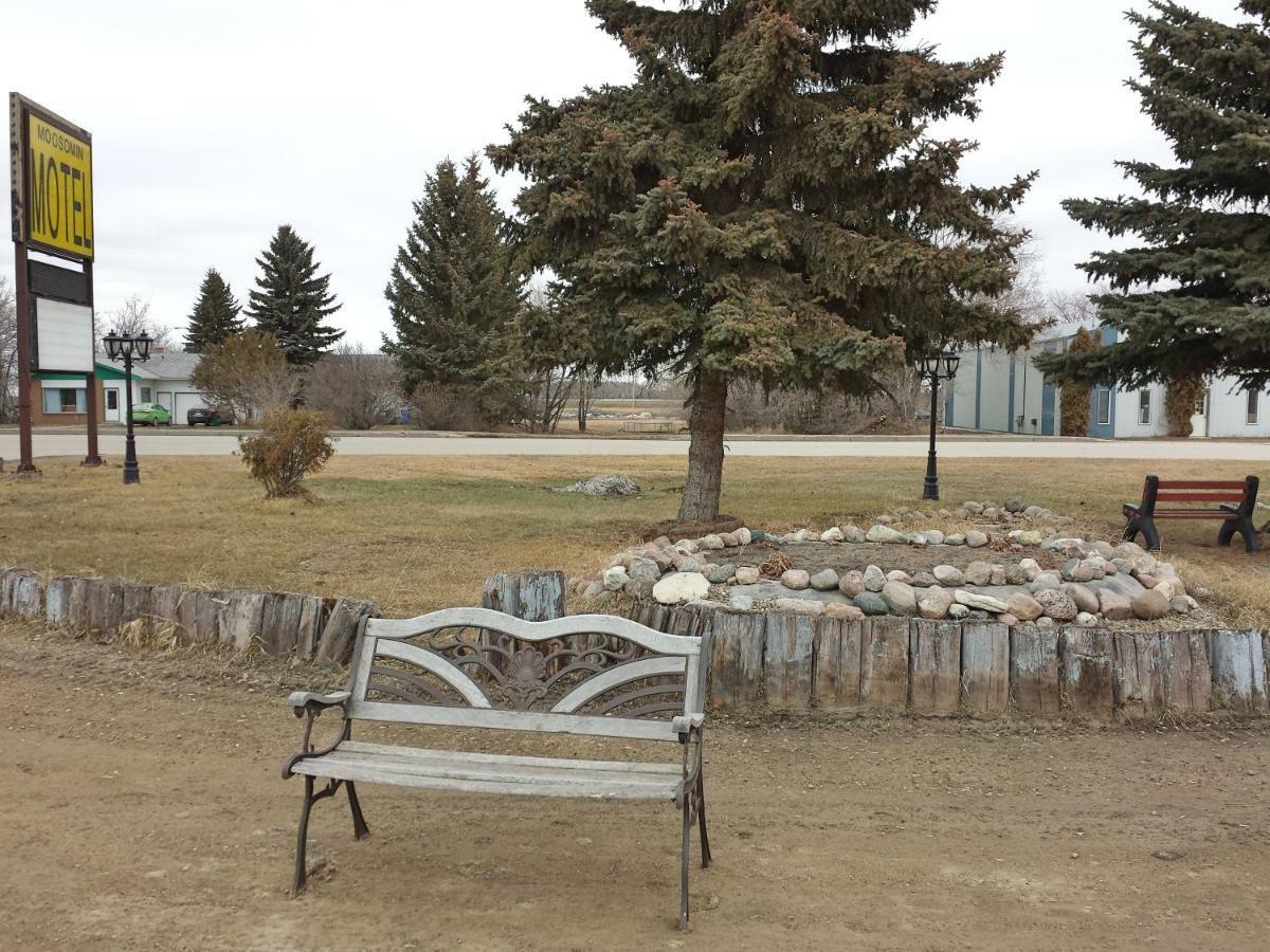 Moosomin Motel Extérieur photo